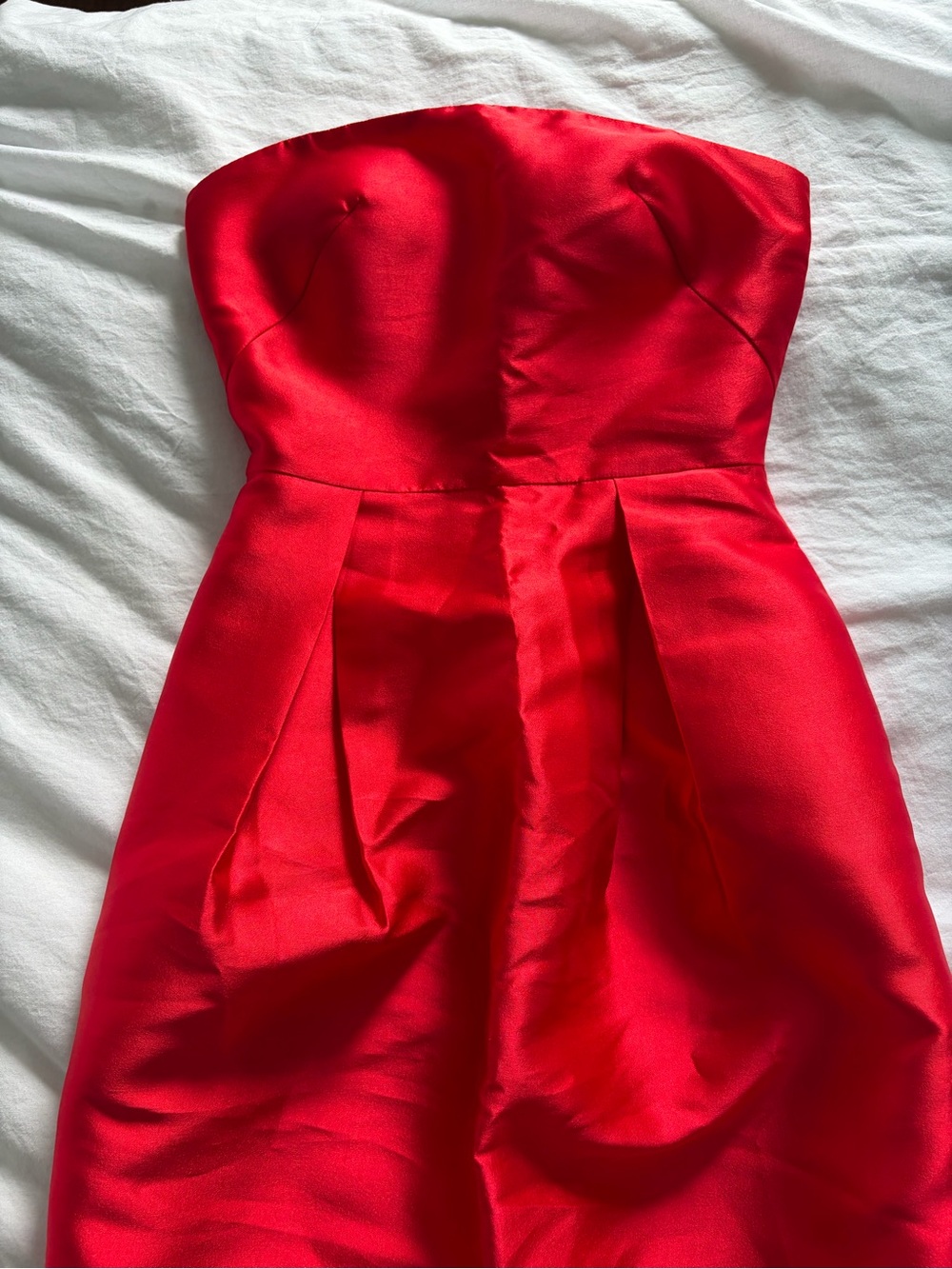 Monique Lhuillier Collection Red Strapless Pleated Faille Satin Evening Gown NWT - Picture 4 of 16
